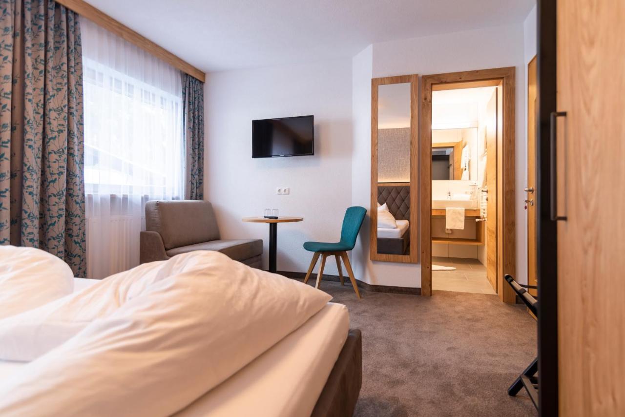 Hotel Garni Foersterheim イシュグル エクステリア 写真